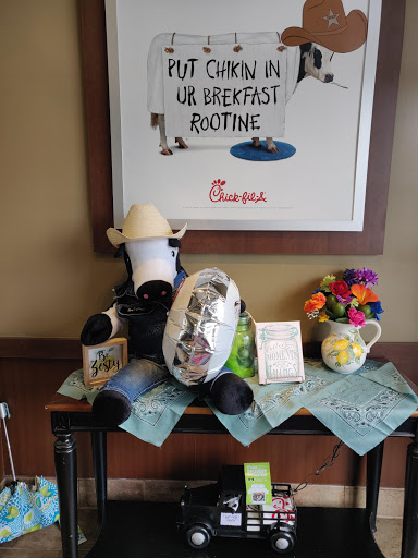 Fast Food Restaurant «Chick-fil-A», reviews and photos, 6810 Rogers Ave, Fort Smith, AR 72903, USA