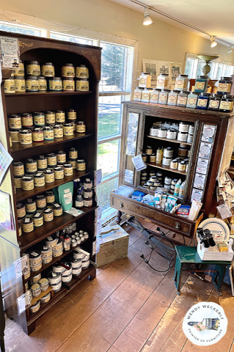 Furniture Store «Stone House Antiques Center», reviews and photos, 3292 Durham Rd, Mechanicsville, PA 18934, USA