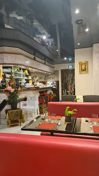 Atmosphère du Restaurant thaï Khon Kaen Restaurant Thaï à Évian-les-Bains - n°7