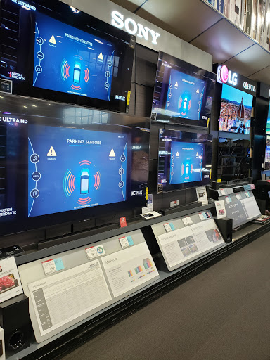 Electronics Store «Best Buy», reviews and photos, 1072 Willow Rd, Northbrook, IL 60062, USA