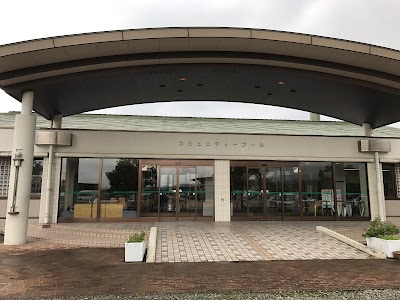 スイミーこざかなくんプール