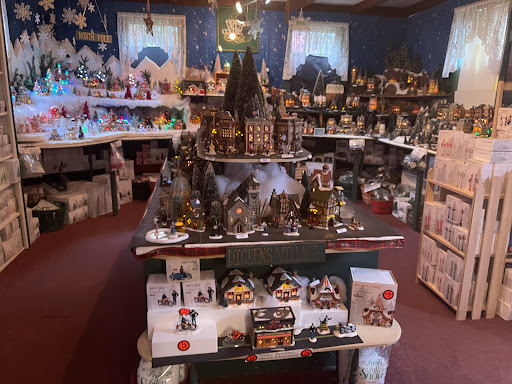 Gift Shop «Old Mill Pond Village», reviews and photos, 383 Salmon Brook St, Granby, CT 06035, USA