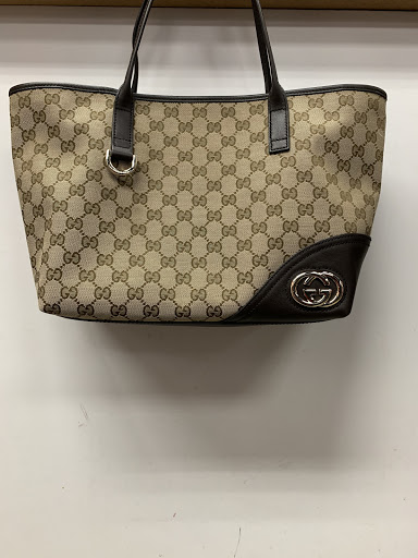 Clothing Store «Uptown Cheapskate», reviews and photos, 1830 York Rd, Timonium, MD 21093, USA