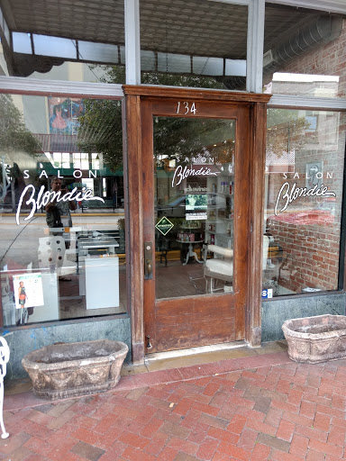 Beauty Salon «Blondie Salon», reviews and photos, 134 N Woodland Blvd, DeLand, FL 32720, USA