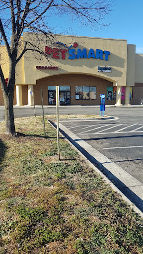 PetSmart, 4749 Valley View Blvd NW, Roanoke, VA 24012, USA, 