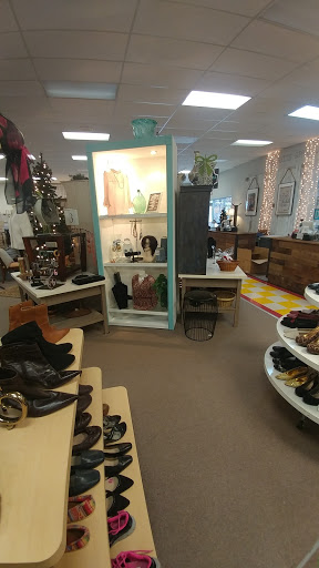 Thrift Store «10:10 Thrift», reviews and photos, 5960 Stewart Pkwy, Douglasville, GA 30135, USA