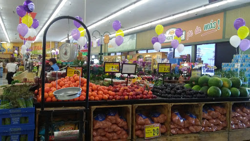 Grocery Store «Northgate Gonzalez Markets», reviews and photos, 831 N Hacienda Blvd, La Puente, CA 91744, USA