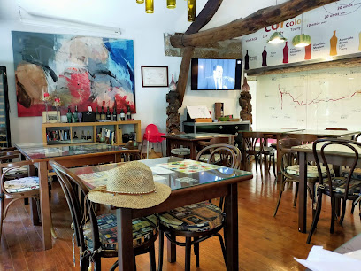 Vinho & Tretas Winehouse & Restaurant - Largo dos Condes, 5000-290 Vila Real, Portugal