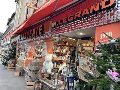 Droguerie Legrand à Pont-l'Évêque