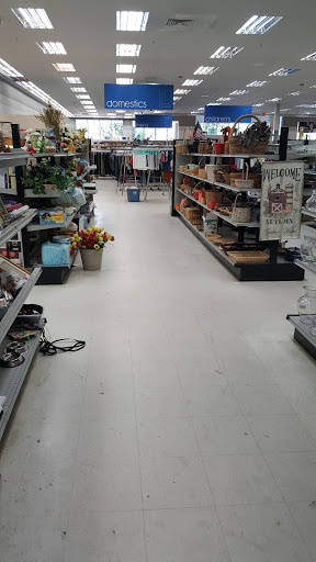 Thrift Store «Goodwill Aurora - Belleview», reviews and photos, 14400 E Belleview Ave, Aurora, CO 80015, USA