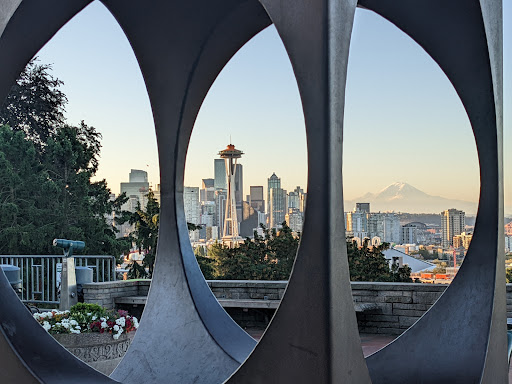 Park «Kerry Park», reviews and photos, 211 W Highland Dr, Seattle, WA 98119, USA