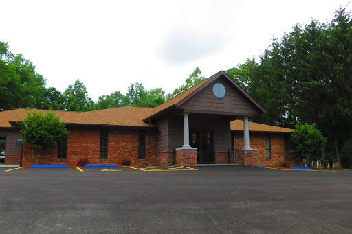 Funeral Home «Keepes Funeral Home», reviews and photos, 1500 N Cherry St, Mt Carmel, IL 62863, USA