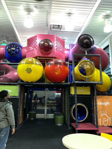 Shopping Mall «Westland Shopping Center», reviews and photos, 35000 Warren Rd, Westland, MI 48185, USA