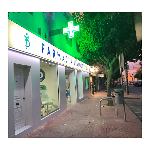 Farmacia Llano De Brujas - Juan M.           Bosch Hervás