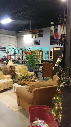 Thrift Store «New Beginnings Thrift Store», reviews and photos, 415 Citrus Tower Blvd, Clermont, FL 34711, USA