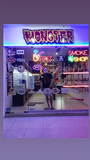 Monster Smoke shop