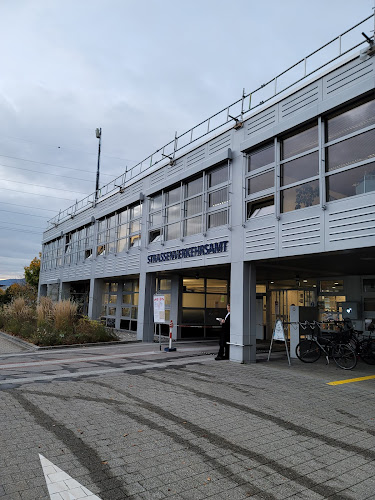 Strassenverkehrsamt Zug - Motorradhändler