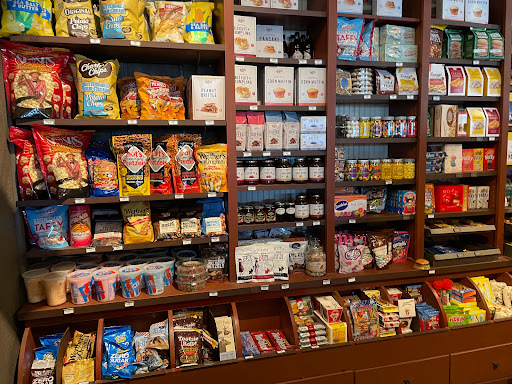 American Restaurant «Cracker Barrel Old Country Store», reviews and photos, 757 Lynnhaven Pkwy, Virginia Beach, VA 23452, USA