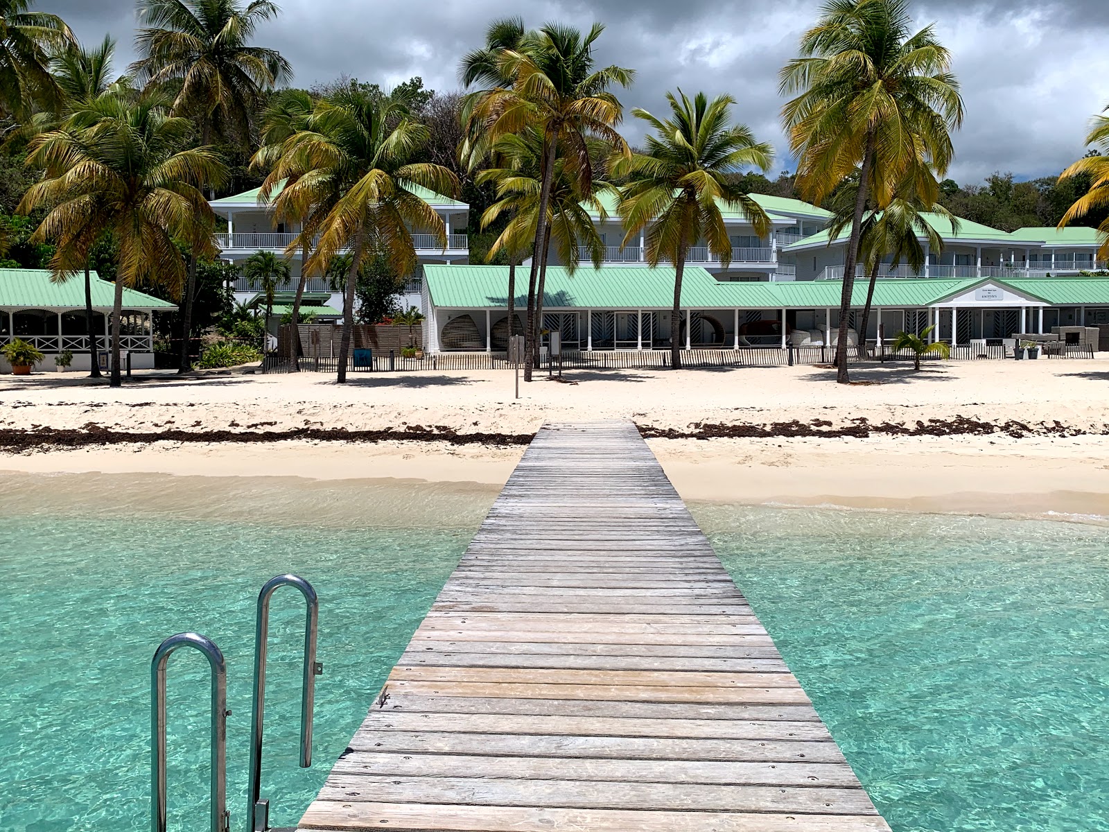 Foto de The Beach of Caravelle - lugar popular entre os apreciadores de relaxamento