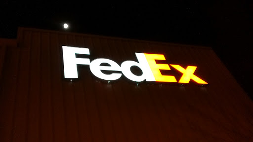 Shipping and Mailing Service «FedEx Ship Center», reviews and photos, 21 Thomas J Rhodes Industrial Dr, Hamilton Township, NJ 08619, USA