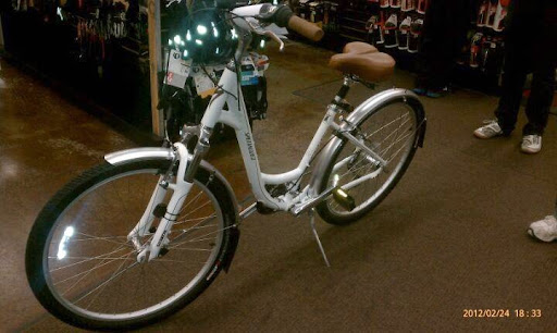 Bicycle Store «Bicycle Centres of Silver Lake», reviews and photos, 13027 Bothell Everett Hwy, Everett, WA 98208, USA