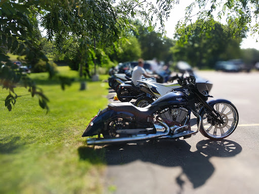 Motorcycle Dealer «2Brothers Powersports», reviews and photos, 905 Oak Ave S, Onalaska, WI 54650, USA