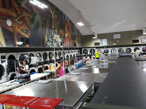 Laundromat «Laundry World», reviews and photos, 500 W 29th St, Hialeah, FL 33012, USA