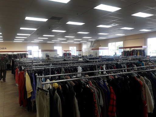 Store «Goodwill - Pasadena», reviews and photos, 183 N Altadena Dr, Pasadena, CA 91107, USA