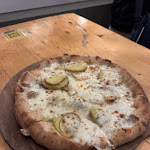 Photo n°2 de l'avis de Gustav. fait le 27/03/2024 à 20:13 sur le  Cheers Kiez Pizza Kiosk à Berlin