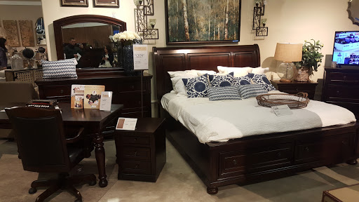 Furniture Store «Ashley HomeStore», reviews and photos, 1045 Crossroads Pkwy, Romeoville, IL 60446, USA