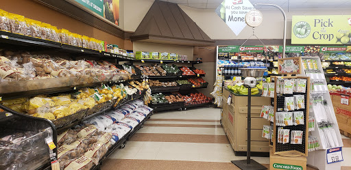 Grocery Store «E W James & Sons Supermarkets», reviews and photos, 1301 W Wood St, Paris, TN 38242, USA