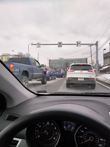 Car Dealer «Valley Honda», reviews and photos, 4221 William Penn Hwy, Monroeville, PA 15146, USA