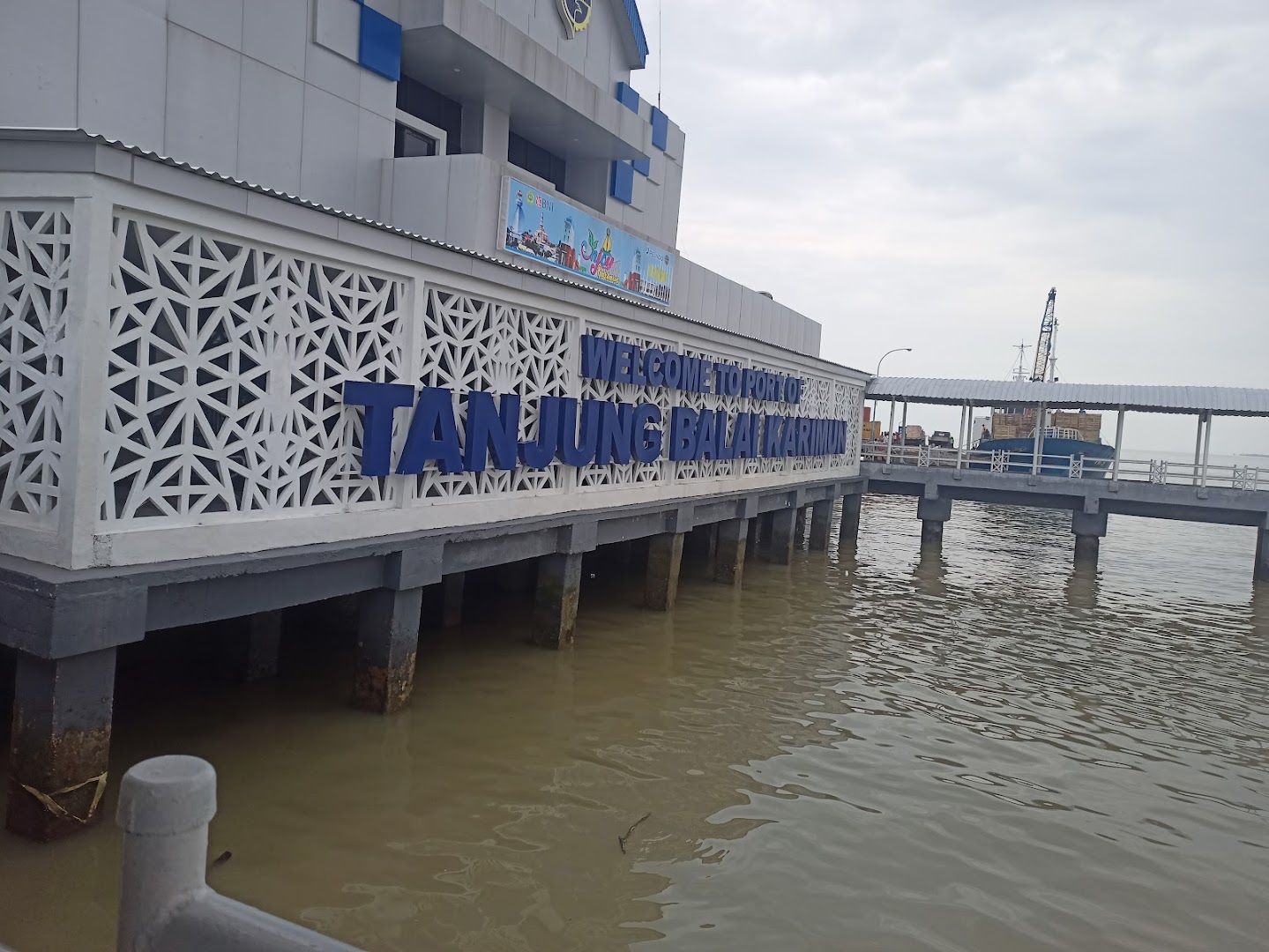 Gambar Pelabuhan Tanjung Balai Karimun
