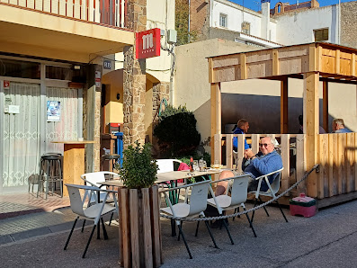 Bar La Fassina Carrer Rafel de Casanova, 15, 25140 Arbeca, Lleida, España