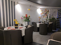 Atmosphère du Restaurant Aji Ichiban. à Saint-Germain-en-Laye - n°4