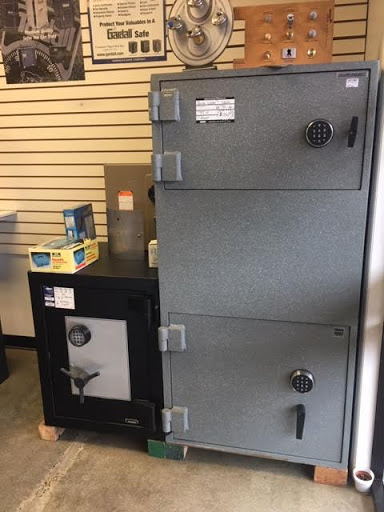 Locksmith «Bonafide Lock & Safe Inc», reviews and photos, 12555 116th Ave NE, Kirkland, WA 98034, USA