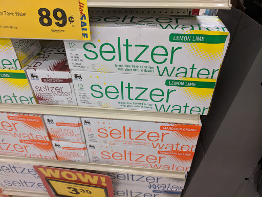 Grocery Store «Food Lion», reviews and photos, 2432 S 17th St, Wilmington, NC 28401, USA