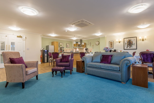 Reviews of Barchester - Woodland View Care Home in Colchester - Retirement home