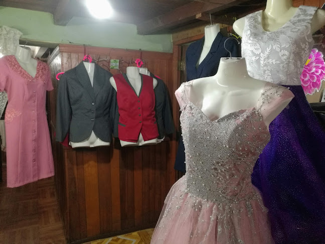 MODAS MARY'S Corte y Confección de Blusas de Moda 2020 Modista de Alta Costura para Mujer Diseño de Vestidos de Gala y Vestidos de Fiestas Taller de Moda - Atelier en la Ciudad de Guayaquil