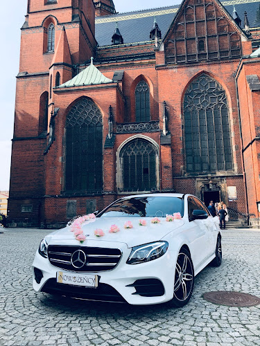 Opinie o Auto do Ślubu / Wesela | Samochód na ślub / wesele | Biała limuzyna | Auta samochody ślubne w Wrocław - Wypożyczalnia samochodów