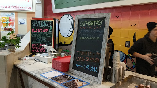 Shopping Mall «The Lakes Mall», reviews and photos, 5600 Harvey St, Muskegon, MI 49444, USA