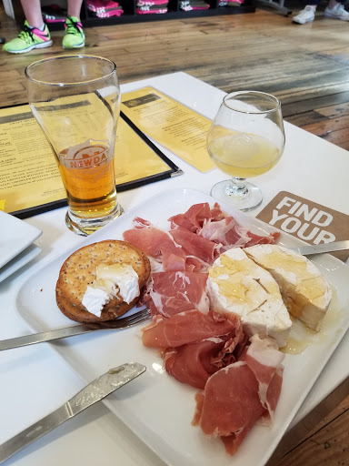 Brewery «New Day Craft Mead & Cider», reviews and photos, 1102 Prospect St, Indianapolis, IN 46203, USA