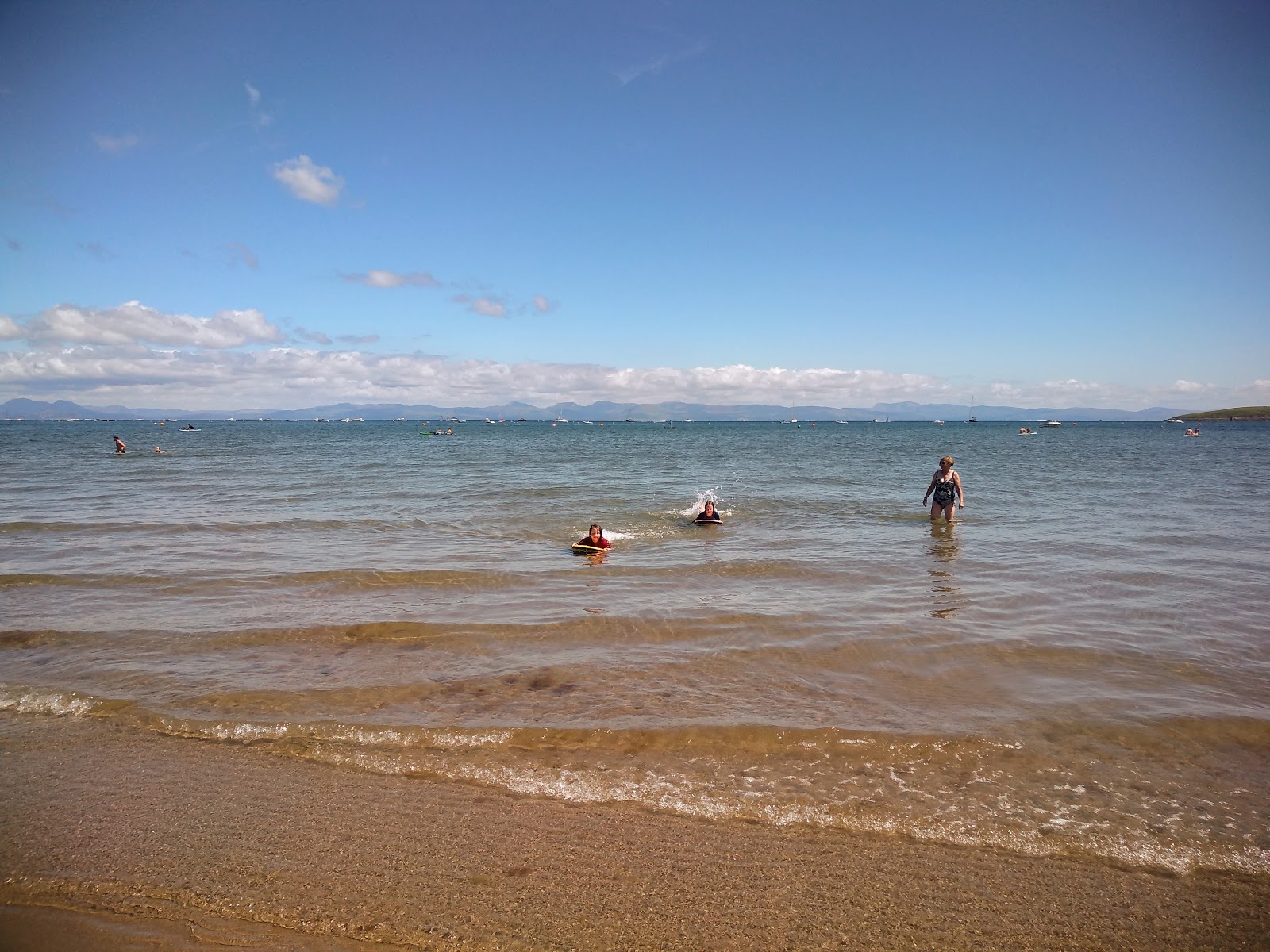 Abersoch beach'in fotoğrafı - rahatlamayı sevenler arasında popüler bir yer