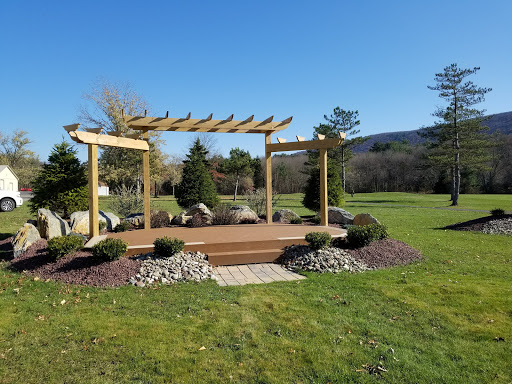 Golf Course «Edgewood in the Pines Golf Course & Banquet Facility», reviews and photos, 22 Edgewood Rd, Drums, PA 18222, USA