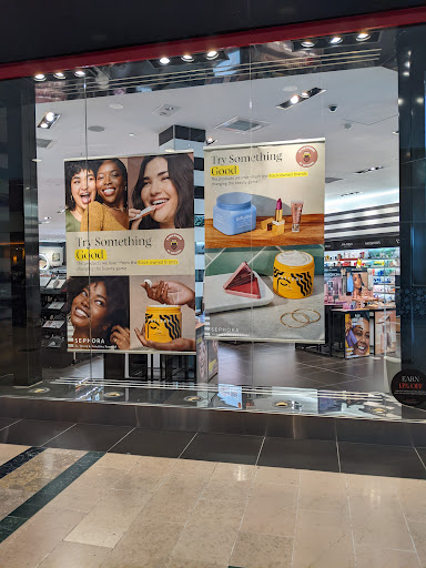 SEPHORA, 400 Commons Way #141, Bridgewater, NJ 08807, USA, 