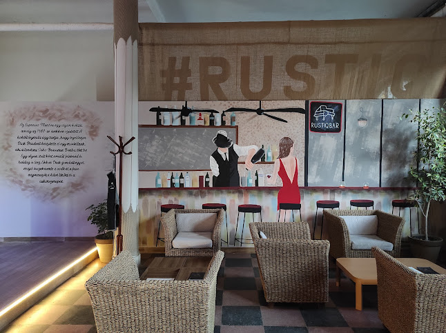 Rustiq Bar