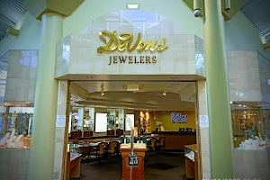 DeVons Jewelers image