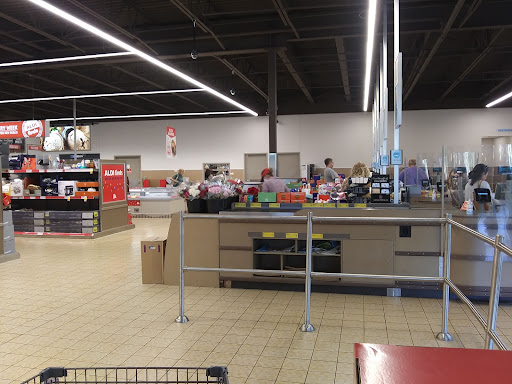 Supermarket «ALDI», reviews and photos, 6700 66th St N, Pinellas Park, FL 33781, USA