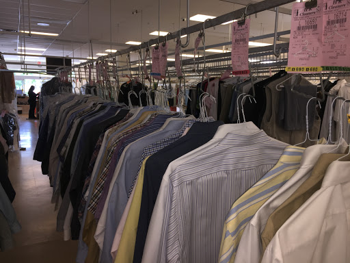 Dry Cleaner «H K Cleaners», reviews and photos, 29309 Orchard Lake Rd, Farmington Hills, MI 48334, USA
