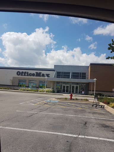 Office Supply Store «OfficeMax», reviews and photos, 1500 16th St C, Oak Brook, IL 60523, USA